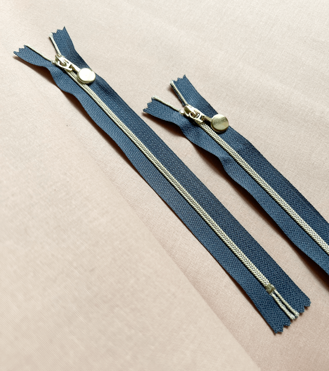 Quality Zipper blue